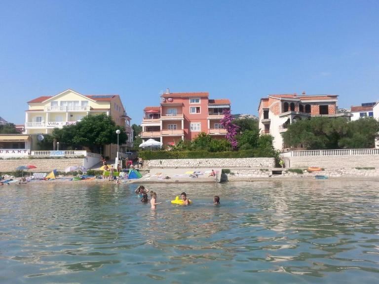 Apartment Mare - B&B Rab