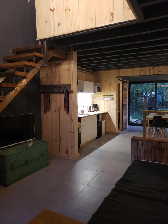 Chapa atrás - SalePatagonia - B&B San Martín de los Andes