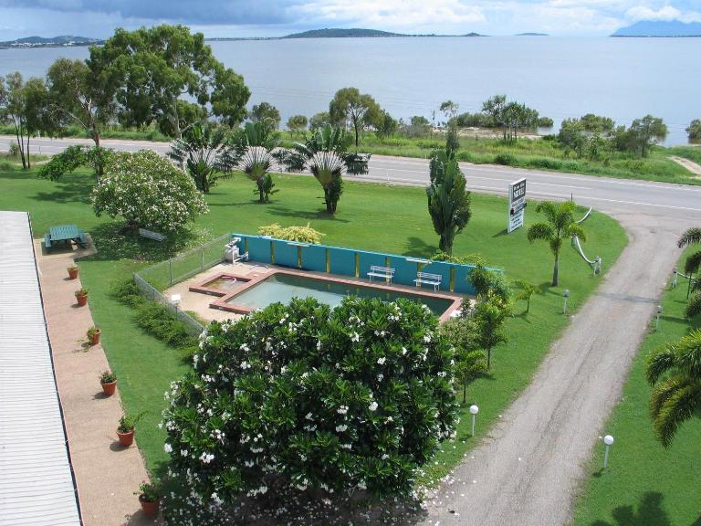 Ocean View Motel Bowen - Chambres d'hôtes Bowen
