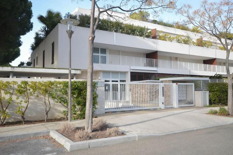 Chez Martin - Spacieux appartement climatisé proche de la plage - B&B La Grande-Motte