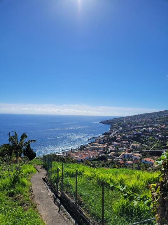 Maison avec vue exceptionnelle sur l'océan - 5 mn du centre ville - B&B Santa Cruz