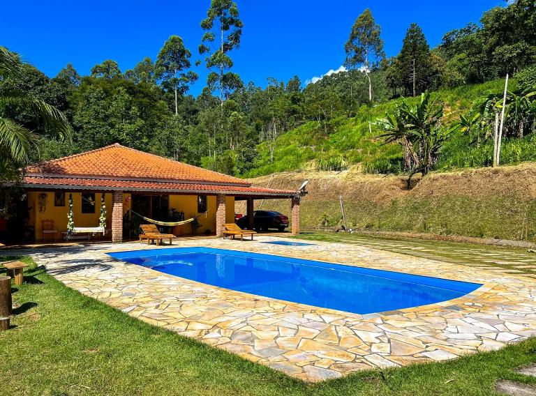 Chacara com lazer e conforto em Joanopolis SP - B&B Joanópolis