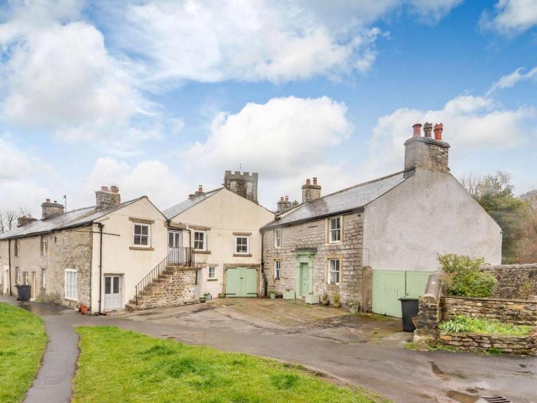 Lyndale House - B&B Bradwell