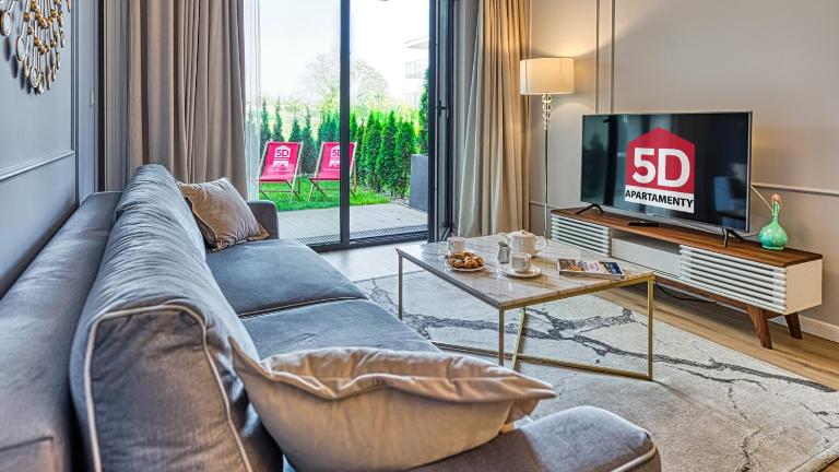 Rezydencja Niechorze 113 , z Basenem, Sauną, Jacuzzi, przy samej PLAŻY - 5D Apartments - B&B Niechorze