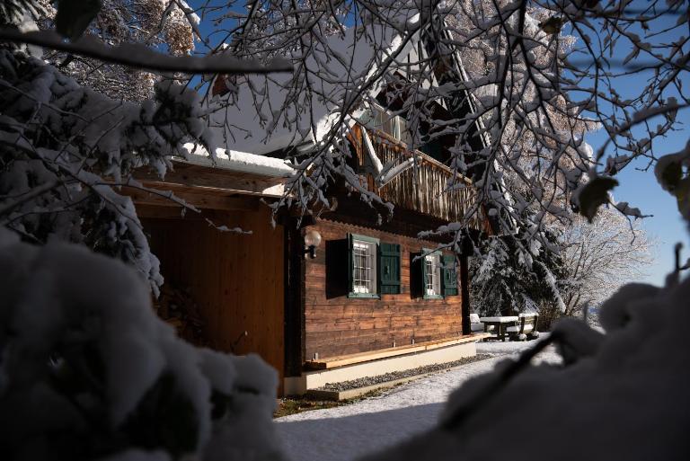 Ferienhaus in absoluter Alleinlage - B&B Edelschrott