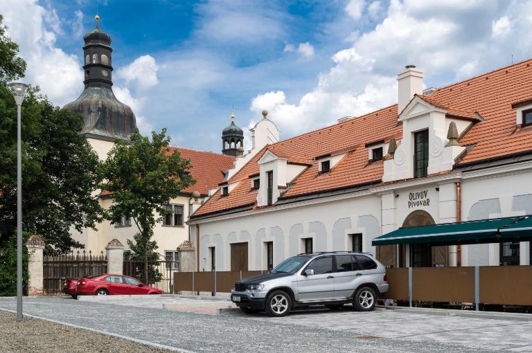 Olivův Pivovar - B&B Dolní Břežany