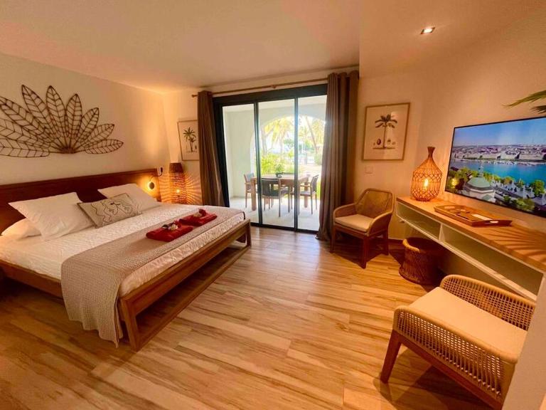orient bay studio -alamanda front de mer - B&B Orient Bay