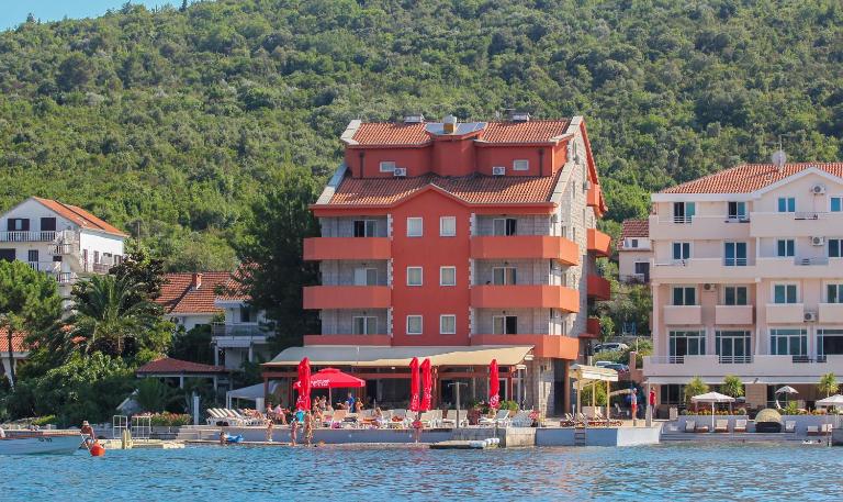 Apart hotel Samardzic - B&B Tivat