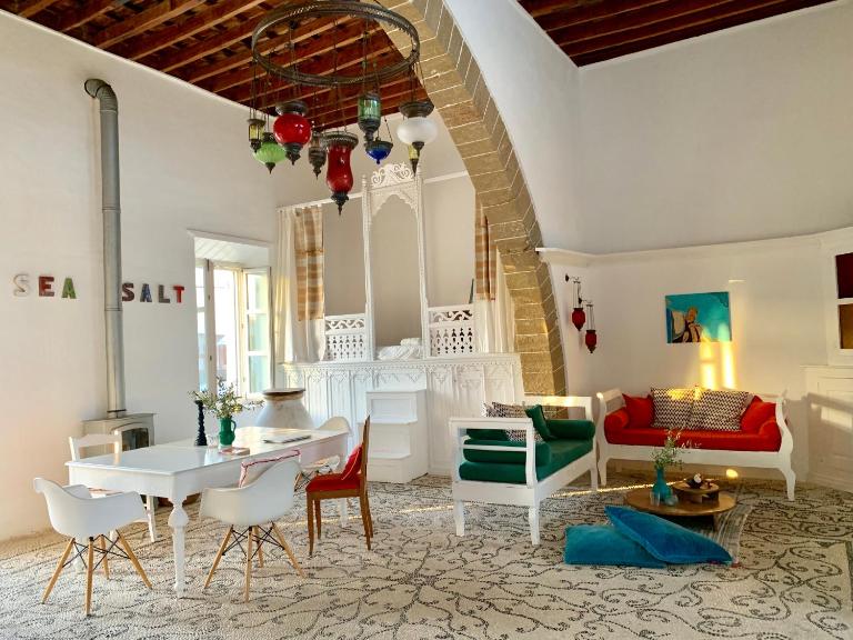 seasalthouse - famous tv location - Bed and Breakfast Koskinoù
