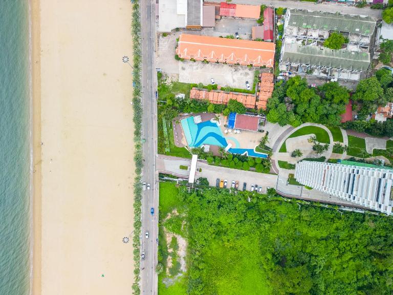 Lumpini Park Beach-Jomtien By LUX - B&B Jomtien