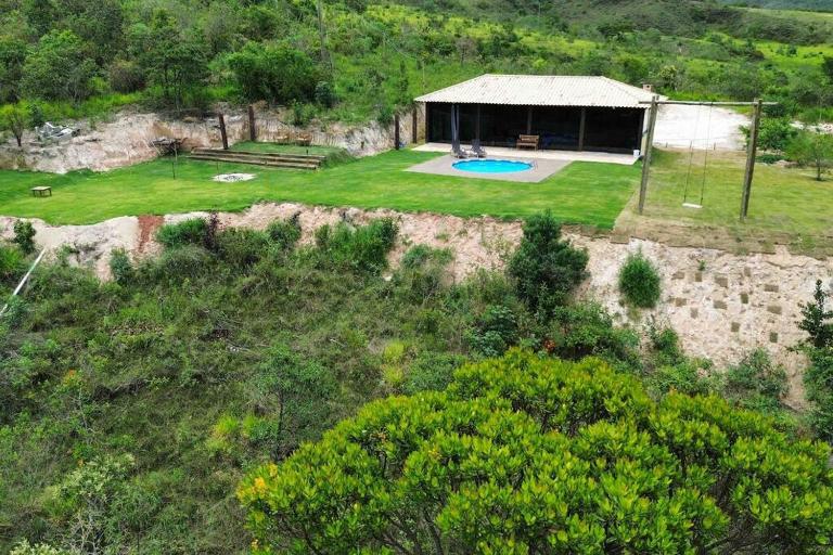 Balanço nas Alturas Vista da Serra e Piscina Privativa - B&B São João del-Rei
