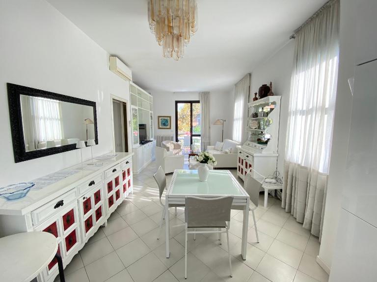 Villetta Trieste-Flexrent Immobiliare Abissinia - B&B Riccione