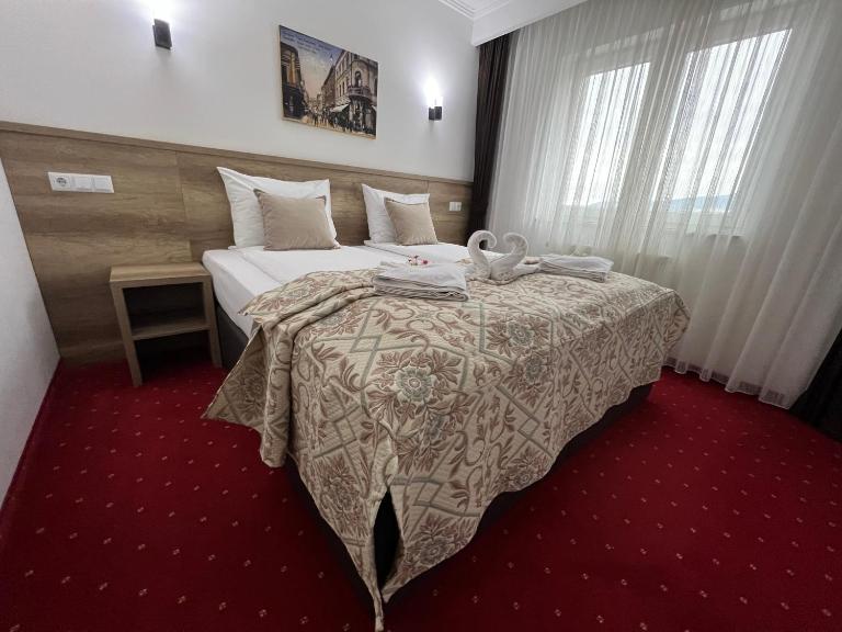Hotel Nacional Free Parking - B&B Sarajevo