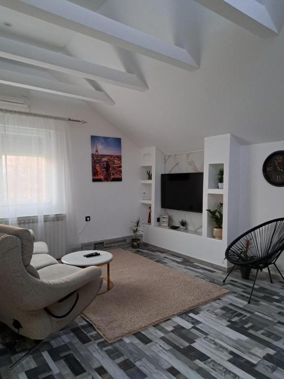 Apartman Mihaela - B&B Laktasi