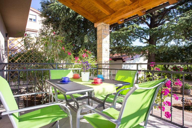 Nur 200 Meter bis zum Strand - B&B Baška