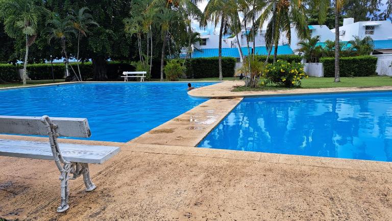 Peaceful and Private Villa - B&B Grand Baie