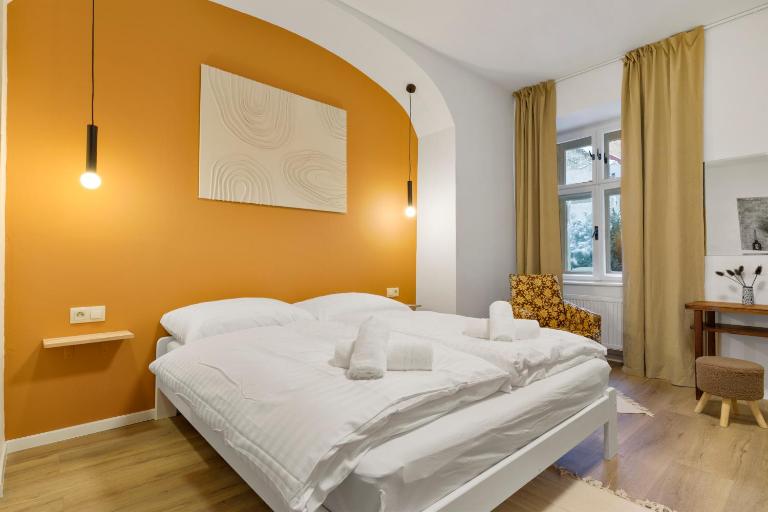 Charming Apt in Centre /w AC - Chambres d'hôtes Bratislava