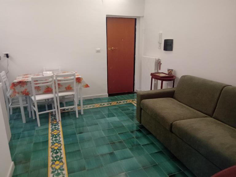 Let It B&B Apartment - Ferienwohnung Salern