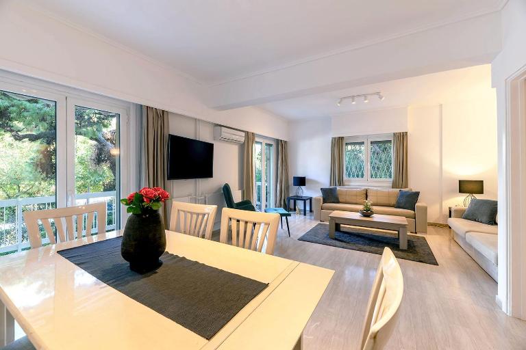 Boutique77 Luxury Apartment - B&B Atene