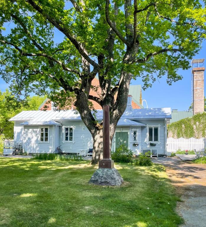 Villa Primavera Apartment in Hanko - B&B Hanko