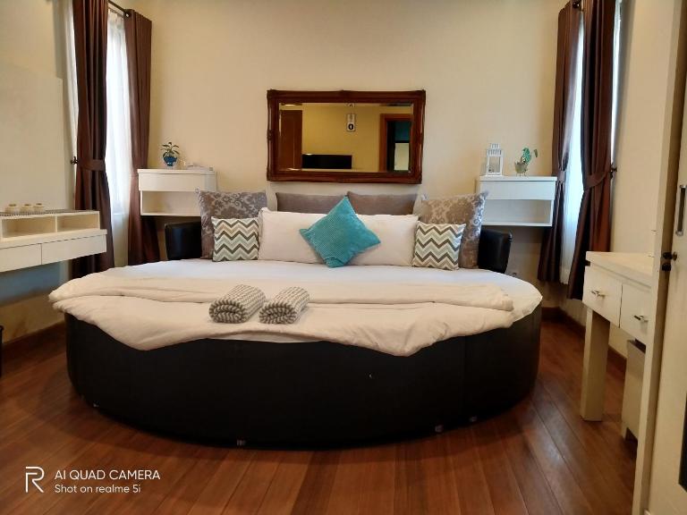 Vimala Hills FARLA Villa - 3BR - Bed and Breakfast Gadog