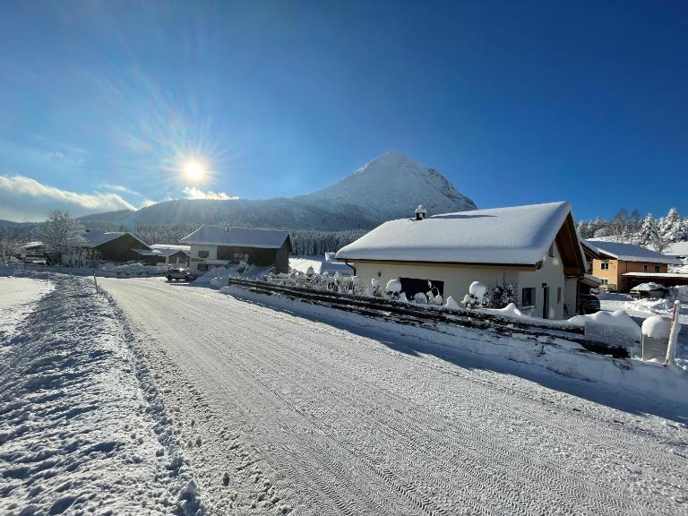 Mein Chalet - Bed and Breakfast Leutasch