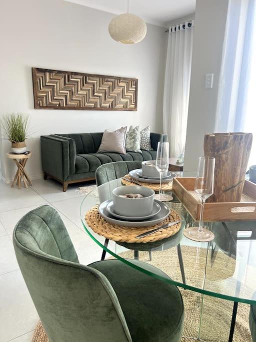 Elcaro Luxury Villas - Native Suite - B&B Midrand