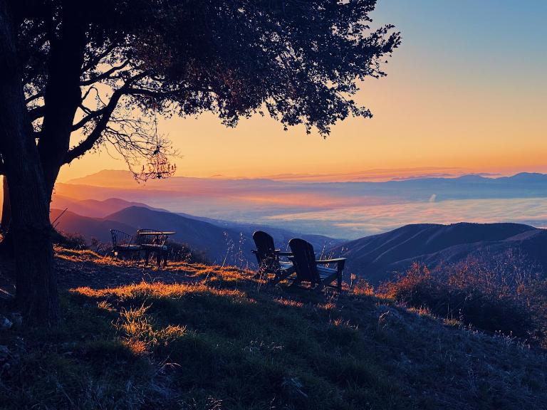 100 Mile View-Fire Pit, Romantic, Peaceful, Private - B&B Crestline