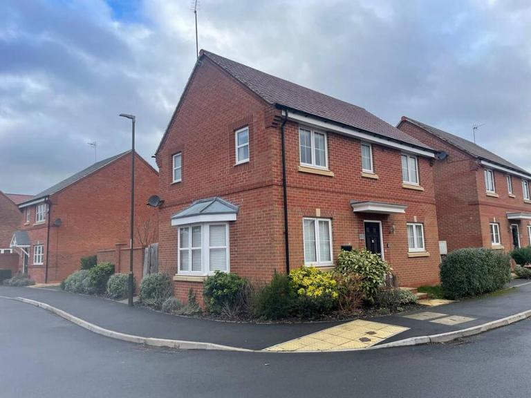 Beautiful Family Home - B&B Mickleover