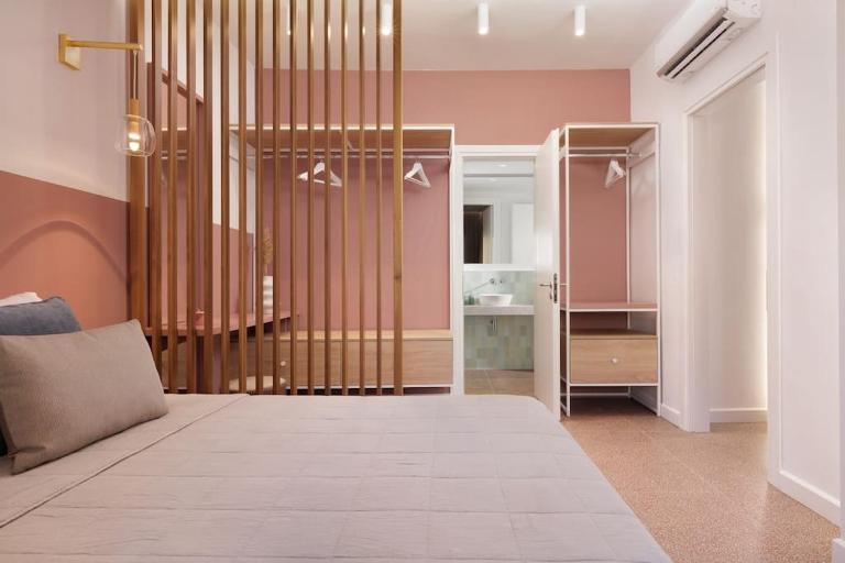 Ground Floor Apartment - Garitsa Bay Corfu - Ferienwohnung Karyófyto