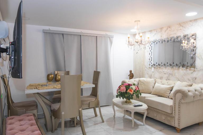 T11 Moderno apto con aire , en conjunto con piscina - B&B Neiva