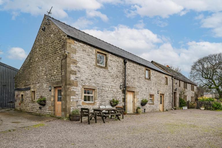 Host & Stay - The Barn - Upper Farm - B&B Tideswell