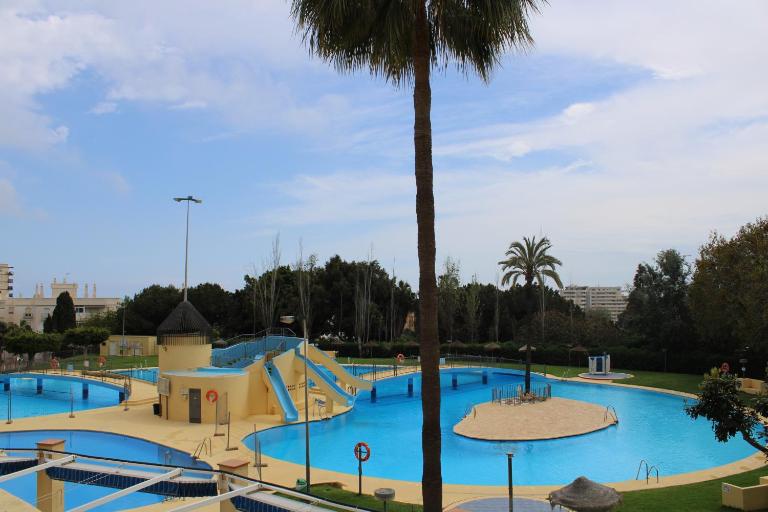 Minerva NUEVO 400 - B&B Benalmádena