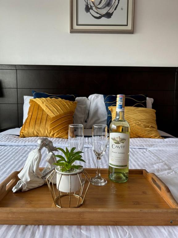 Ecusuites Mall del Sol Premium 96Parking-Airport - Bed and Breakfast Guayaquil