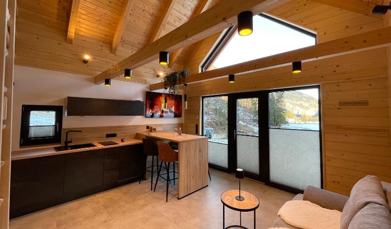 Radovna Chalet with Panoramic View - B&B Mojstrana