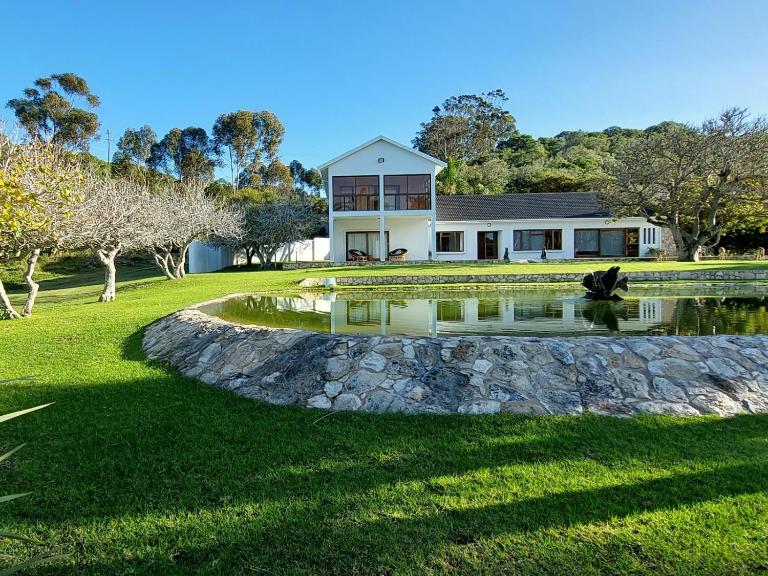 Hoekland Manor Stilbaai - B&B Stilbaai