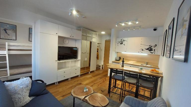 Apartman Funn5 - ApartHotel Vucko - private host - Chambres d'hôtes Jahorina