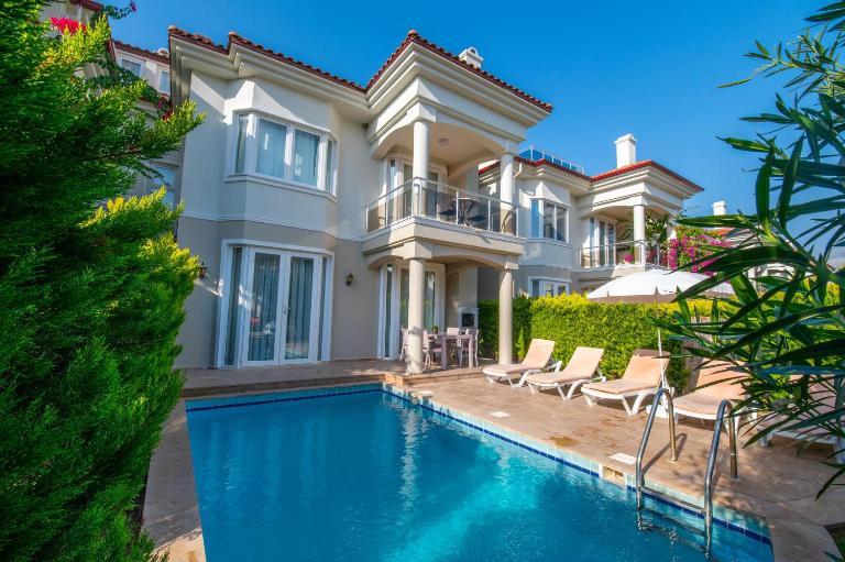 Sunset Beach Club Aqualettings Oyster 5 - B&B Fethiye