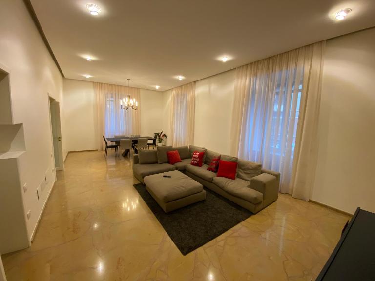 Luxury House With Parking - B&B Napoli