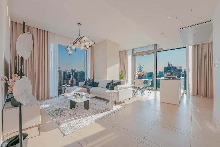 Luxe Living: Spacious Waterfront 2BR in Marina Gate - B&B Dubai