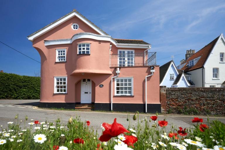 Corner Cottage - The Pink House - B&B Southwold