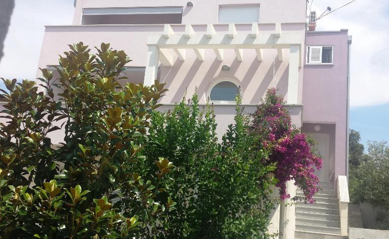 Apartment Ika - Ferienwohnung Zadar