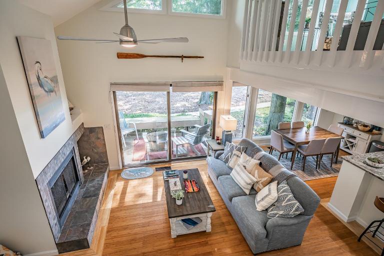 New Listing! Water Views with Short Walk to Dataw Clubhouse and Pool - Sleeps 6 - Bed and Breakfast Dataw Island