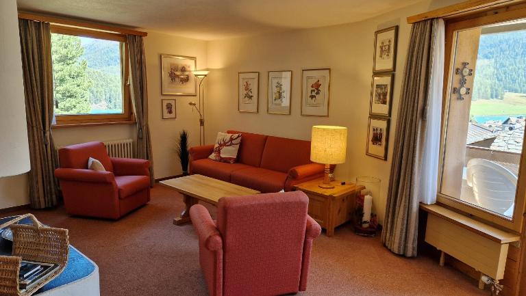 Chesa Bellaval, Haus Rizza 2-Zimmerwohnung - B&B Silvaplana