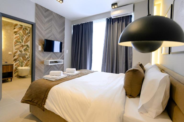 Luxury Central Apartment 6,1 - B&B Lárisa
