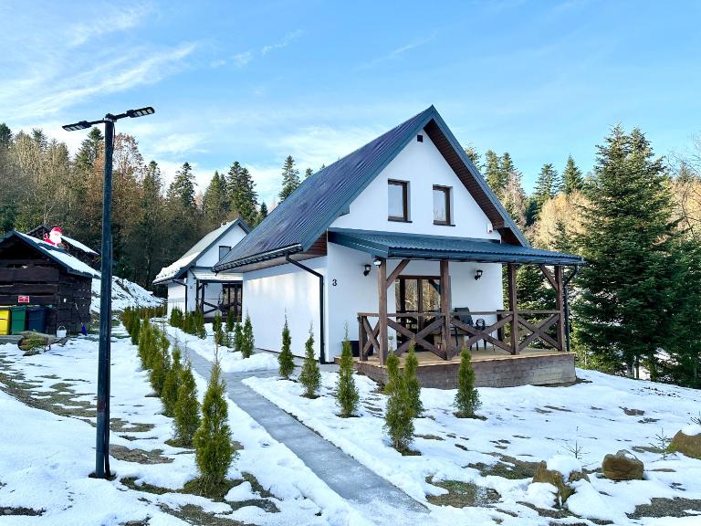 Domki Potok - Noclegi Bieszczady - B&B Stefkowa