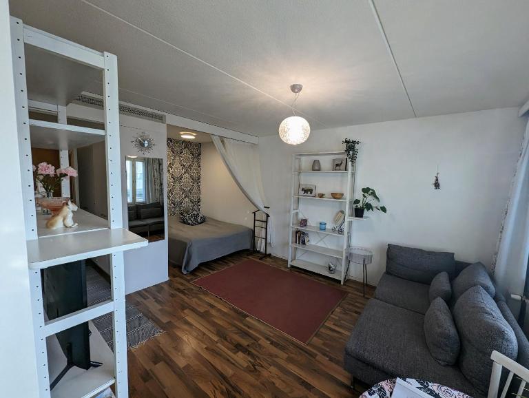 Ihana huoneisto meren lähellä. - B&B Helsinki
