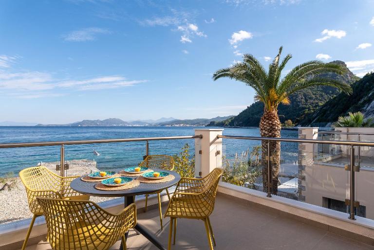 8MOONS Boutique Apartments - Ferienwohnung Kokkari