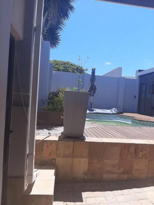 Fun-filled, cosy family home - Ferienwohnung Port Elizabeth