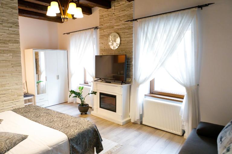 Gong Studios - B&B Sibiu